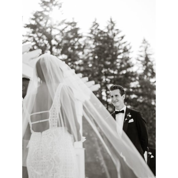 Calla Blanche Connie 18108 Wedding Gown Size 8 - Picture 10 of 11